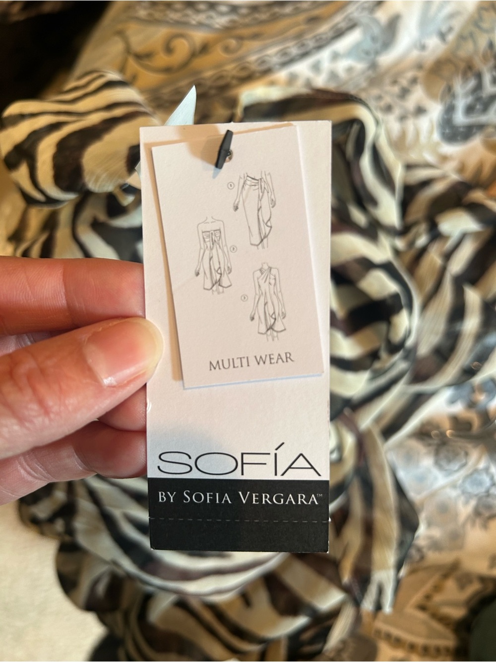 NWT Sofia by sofia vergara Zebra-Print Tie-Waist sarong/pareo- Beige & Black - Picture 4 of 4